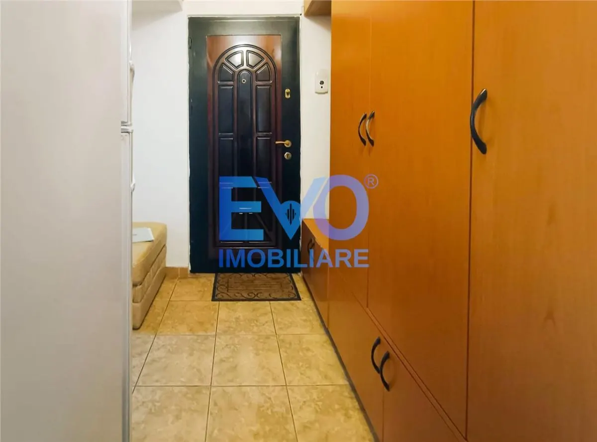 Apartament cu 2 camere de inchiriat, 40 mp, zona Pacurari Alpha Bank - foto 6