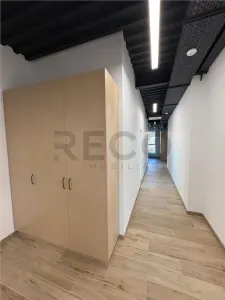 RECO Hala industriala + birouri de inchiriat  centura   Oradea - foto 14