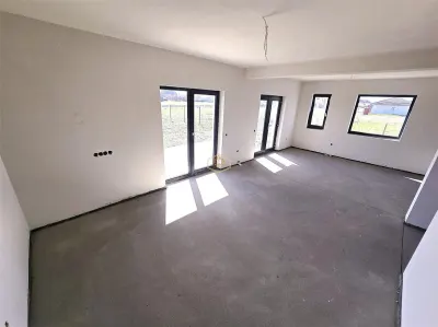 Casa Noua 4 camere | Teren 695 mÂ² - foto 7
