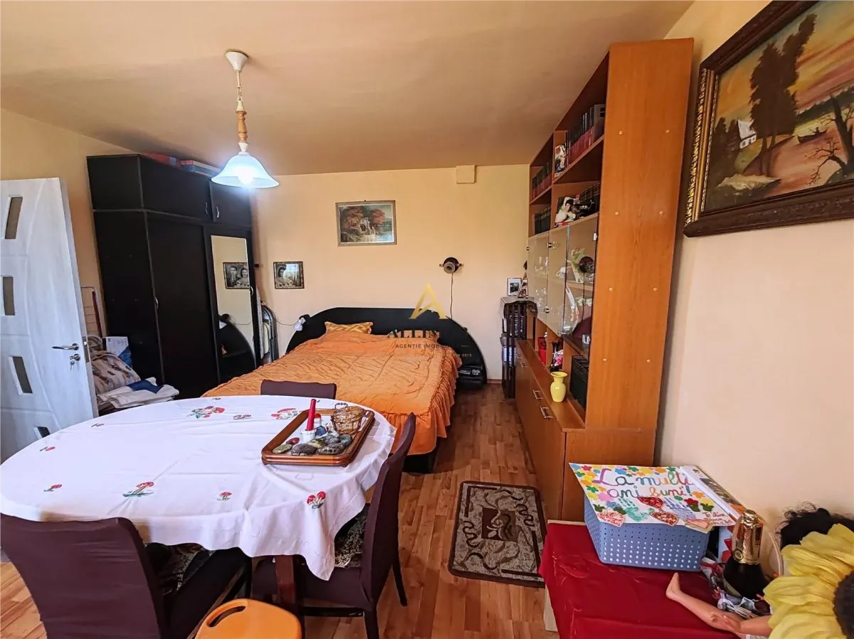 Apartament 2 camere in Ploiesti, zona Democratiei - foto 3