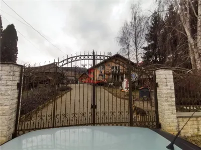 Casa 3 camere,2 bai,7 km de centrul orasului,Bardesti,Targu Mures - Bardesti