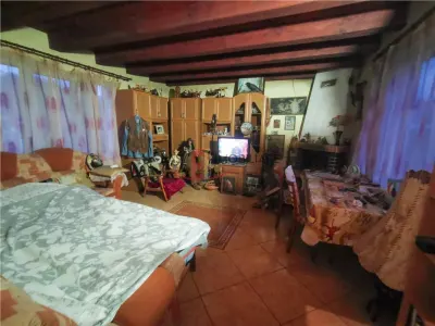 Casa 3 camere,2 bai,7 km de centrul orasului,Bardesti,Targu Mures - foto 8