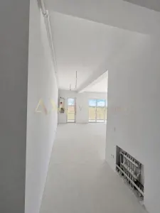 Vanzare apartament 2 camere - foto 4