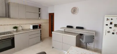 De vanzare apartament 3 camere, 2 bai, loc de parcare si boxa - Bistrita, BN - foto 2