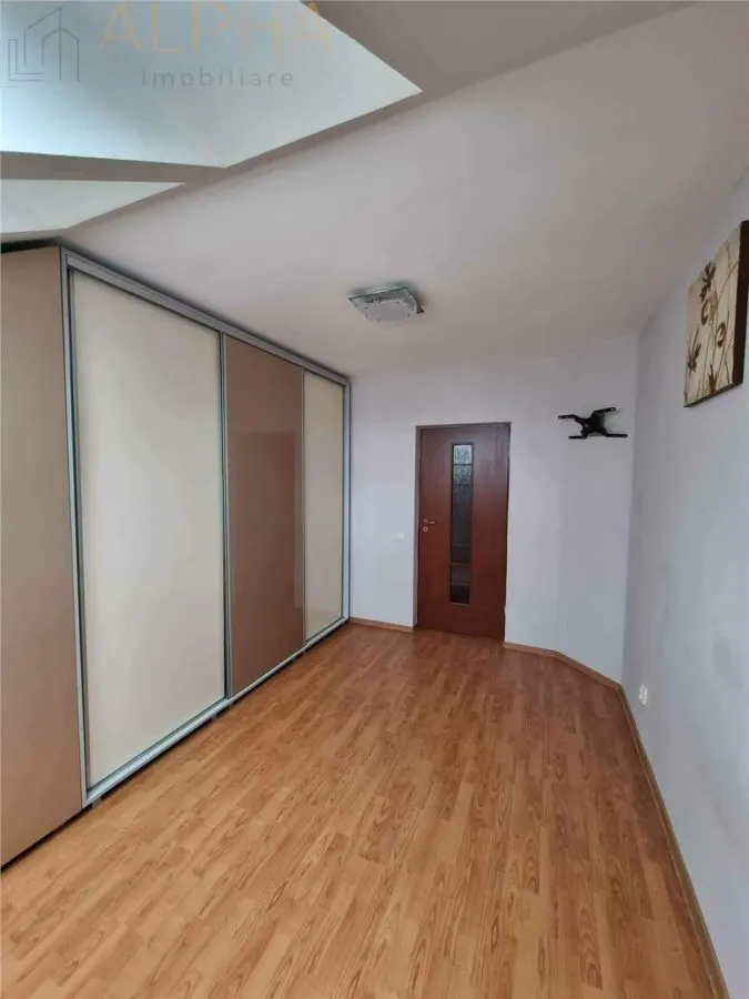 De vanzare apartament 3 camere, 2 bai, loc de parcare si boxa - Bistrita, BN - foto 8