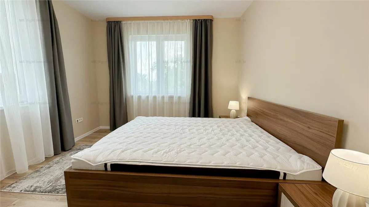 Apartament 4 camere | Centru Sacele | Utilitati incluse - foto 15