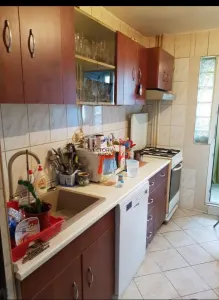 Apartament 3 camere Dristor Benzinaria Mol - Bucuresti