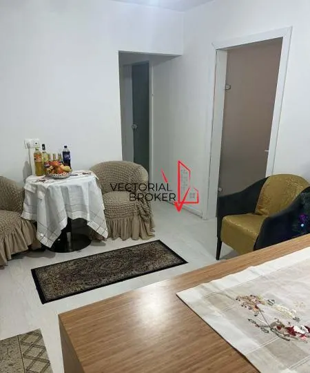Apartament 3 camere Dristor Benzinaria Mol - foto 2