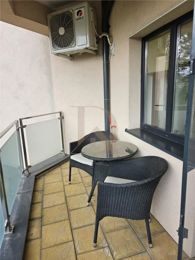 Copou - Parc, 2 camere, bloc nou , boxa + loc de parcare - foto 6