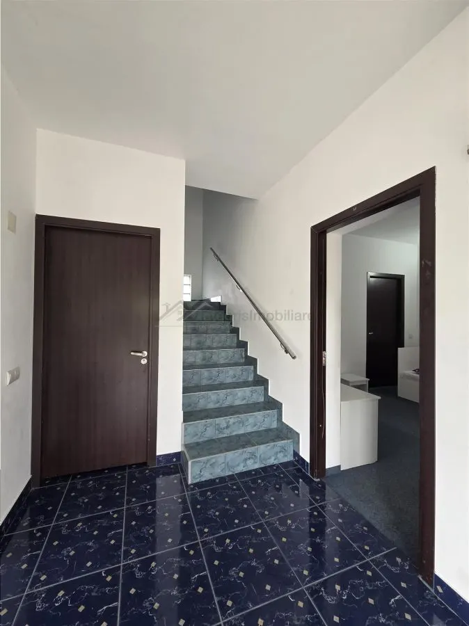 Casa tip pensiune, P+1E+M,9 camere,Baile ! Mai,Sanmartin;Bihor - foto 17