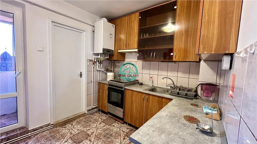 Inchiriez apartament cu 4 camere, complet mobilat zona Ultracentrala - foto 6