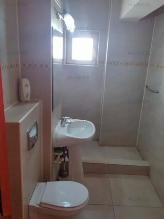 Apartament 2 camere in Ploiesti,  zona Caraiman - foto 8
