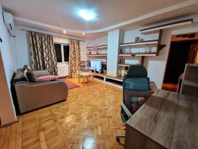 Apartament 2 camere in Ploiesti, zona ultracentrala - foto 3