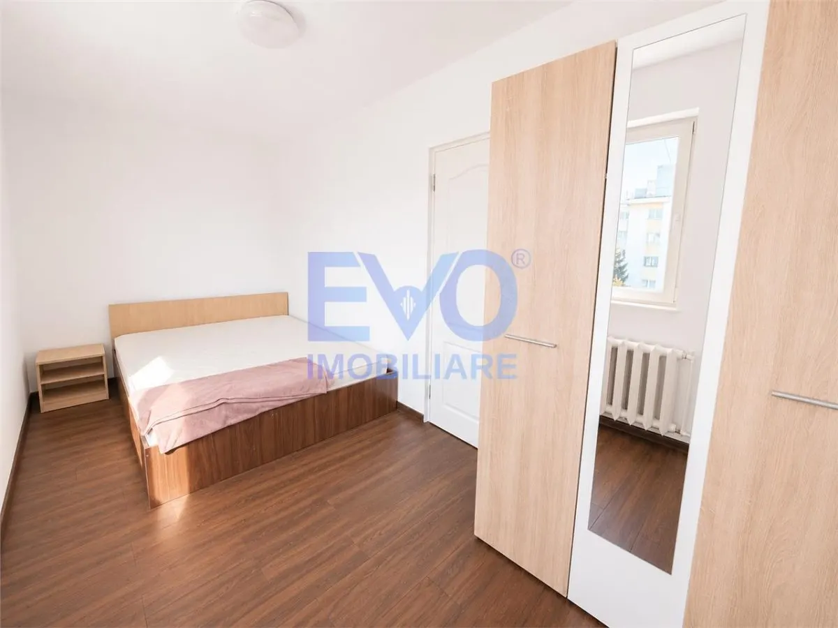 Apartament cu 3 camere, centrala termica, etajul 3, zona Tatarasi Iasi - foto 2
