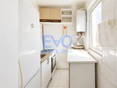 Apartament cu 3 camere, centrala termica, etajul 3, zona Tatarasi Iasi - foto 15