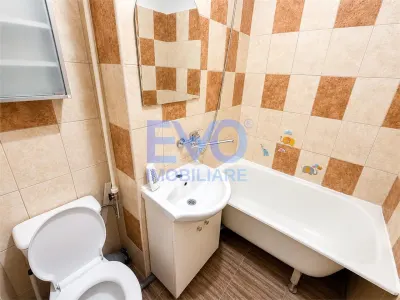 Apartament cu 3 camere, centrala termica, etajul 3, zona Tatarasi Iasi - foto 6