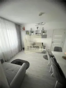 Apartament 2 camere | Renovat | Balcon inchis | zona Rahovei - foto 4