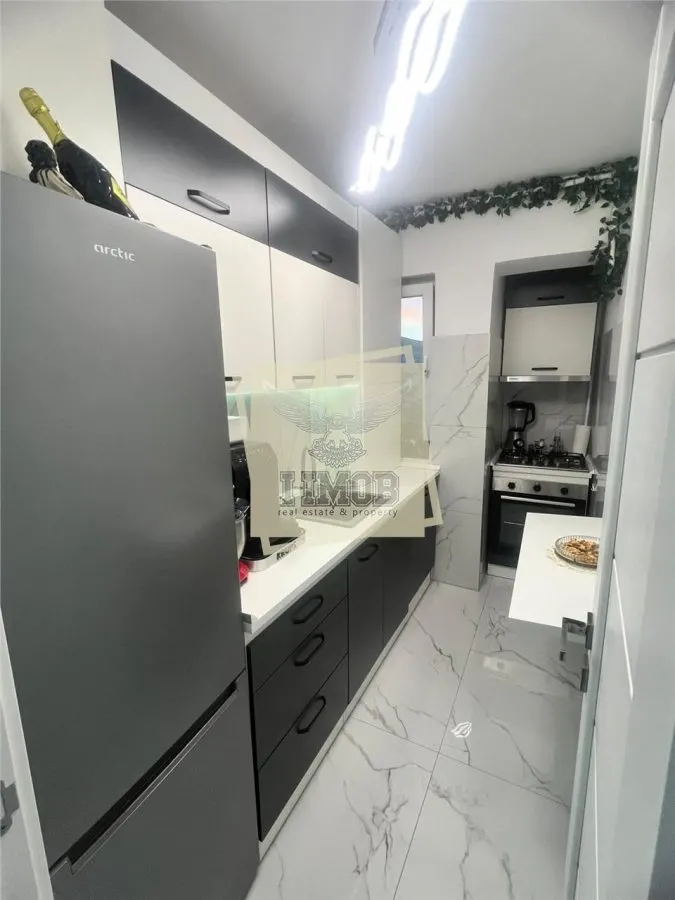 Apartament 2 camere | Renovat | Balcon inchis | zona Rahovei - foto 9