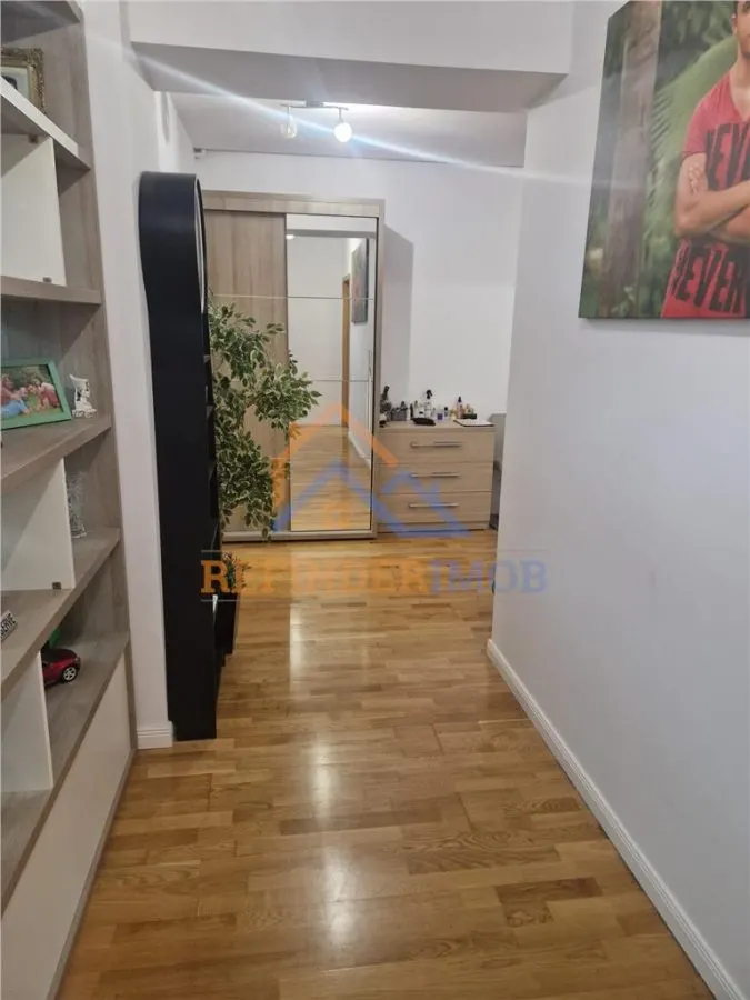 Vanzare 2 camere Campia Libertatii 178mp - foto 13