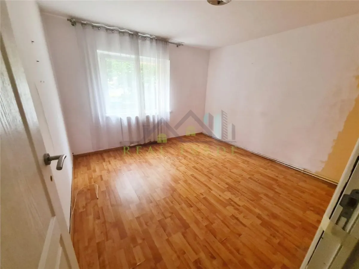 Apartament 3 camere, 2 bai, Astra- Carpatilor - foto 4
