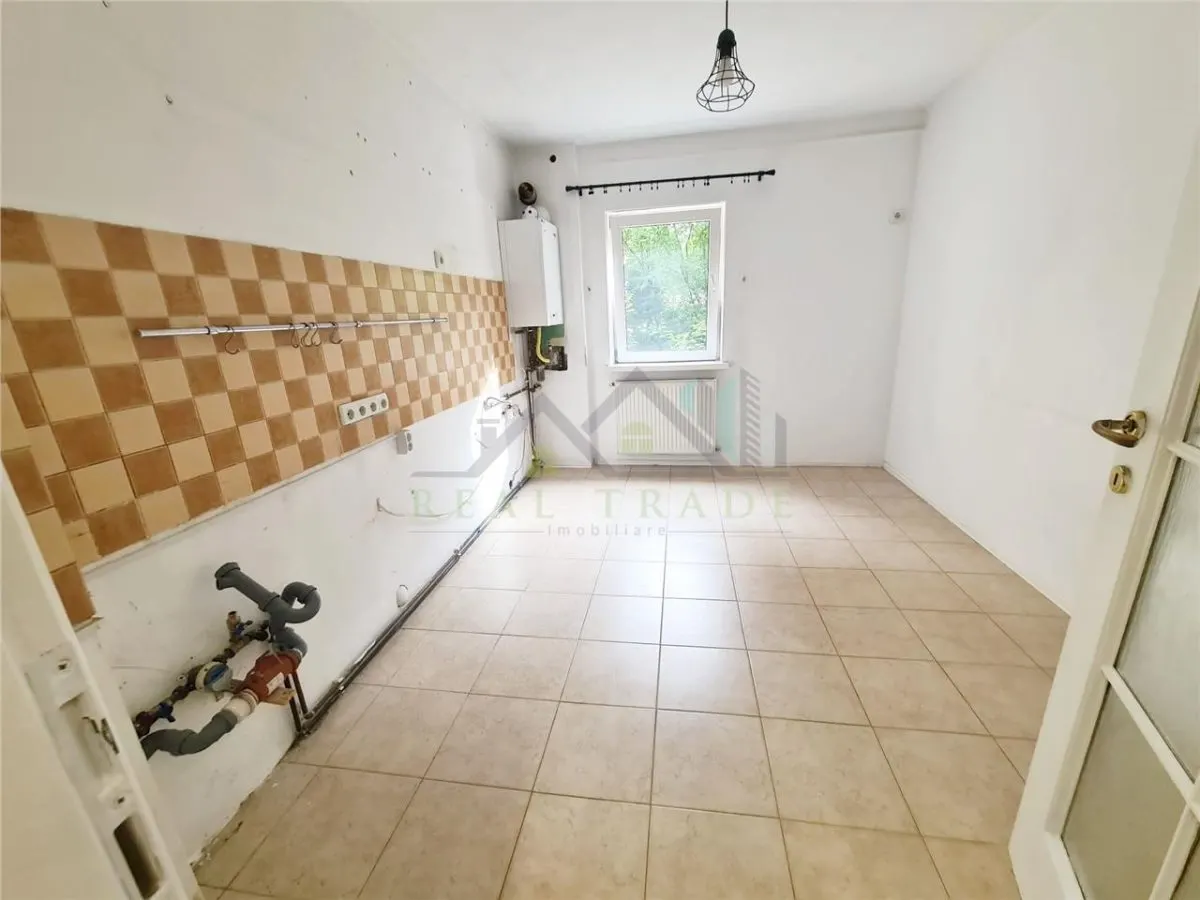 Apartament 3 camere, 2 bai, Astra- Carpatilor - foto 8