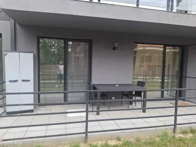 Inchiriez apartament - foto 4