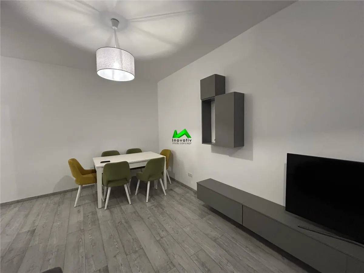 Apartament de inchiriat 3 camere 2 bai Sibiu Selimbar - foto 1