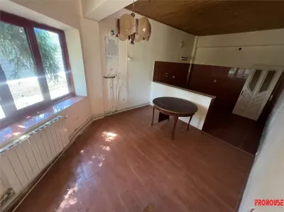 Duplex de vânzare â€“ Piscina- Restaurant Barati, Bacău. - foto 6