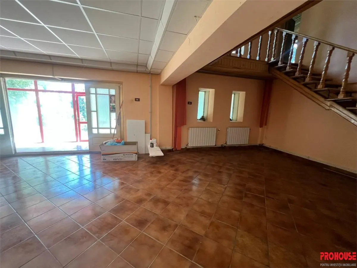Duplex de vânzare â€“ Piscina- Restaurant Barati, Bacău. - foto 7