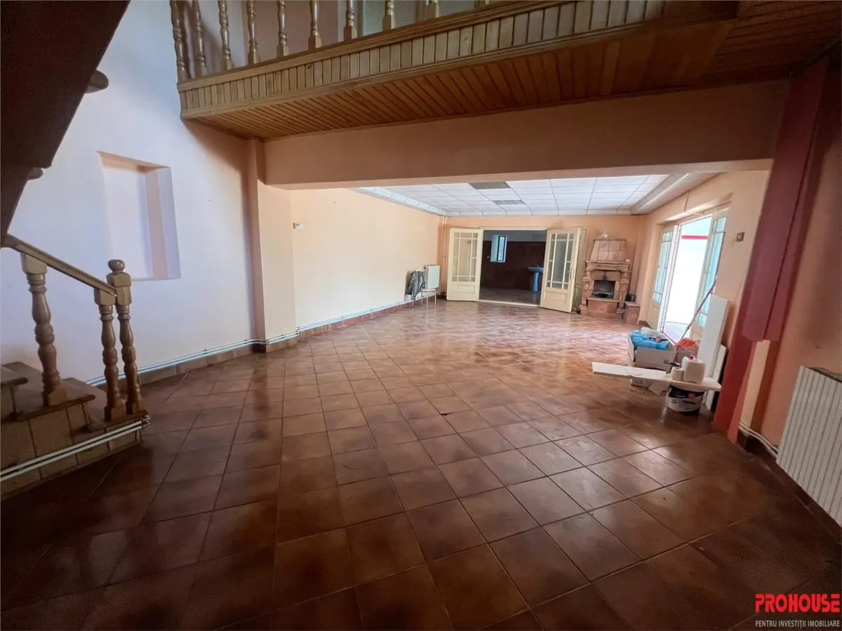 Duplex de vânzare â€“ Piscina- Restaurant Barati, Bacău. - foto 8