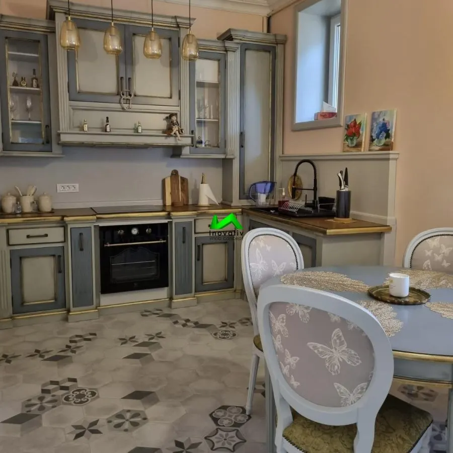 Apartament LUX de inchiriat 3 camere 2 bai Sibiu Ultracentral - foto 7