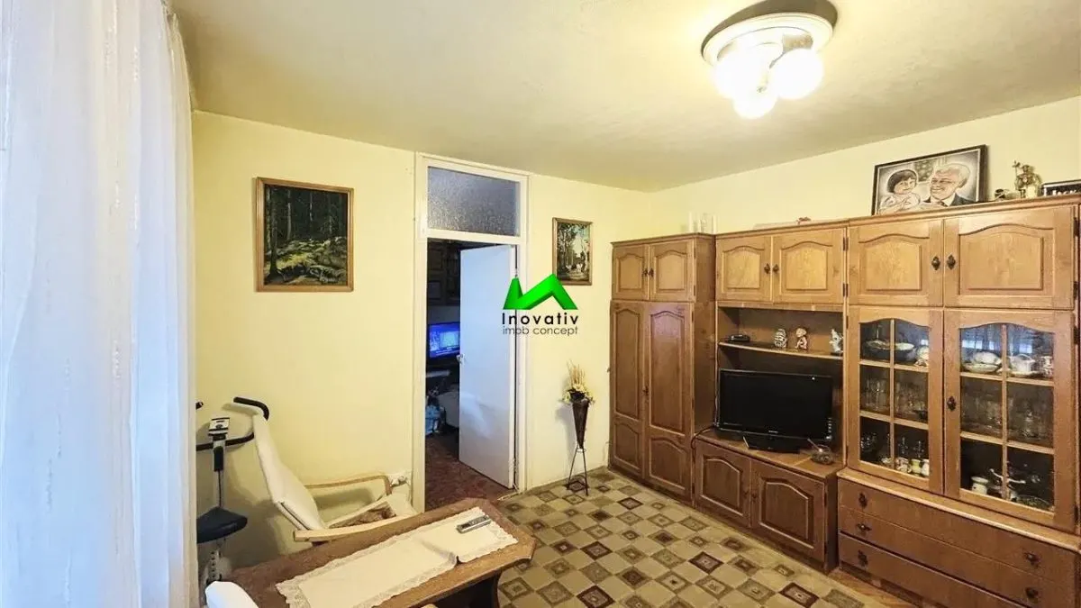 Apartament de vanzare 3 camere Sibiu Cedonia - foto 1