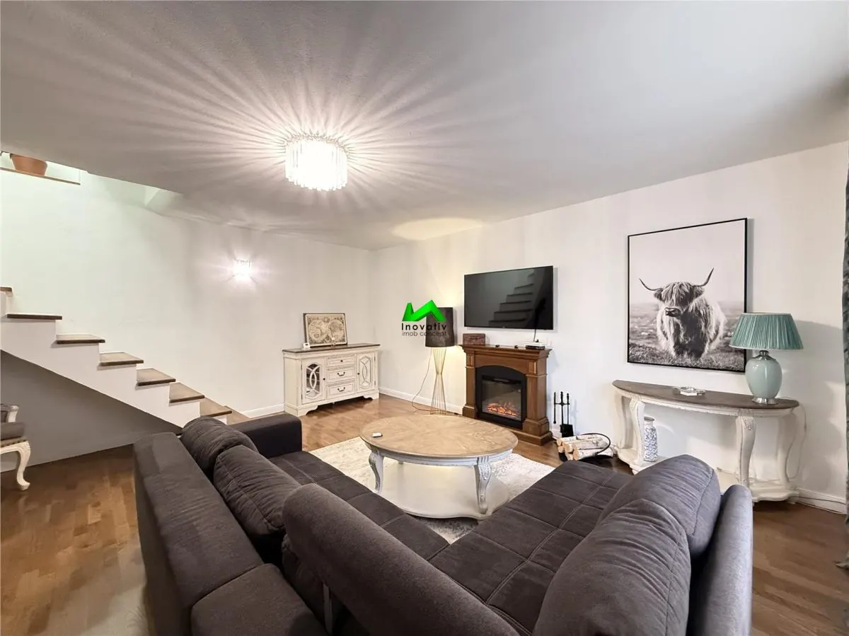 Casa individuala de inchiriat 3 camere Sibiu Central Rennes - foto 3