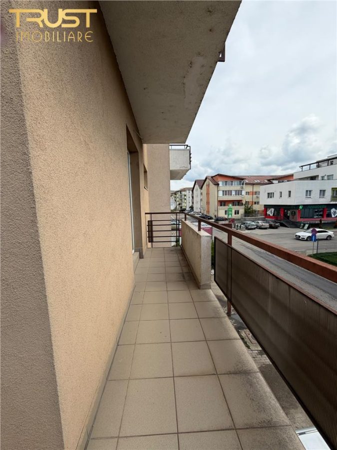 2 camere l Str.Eroilor l Parcare l Floresti - foto 12