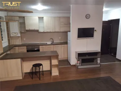 2 camere l Str.Eroilor l Parcare l Floresti - foto 3