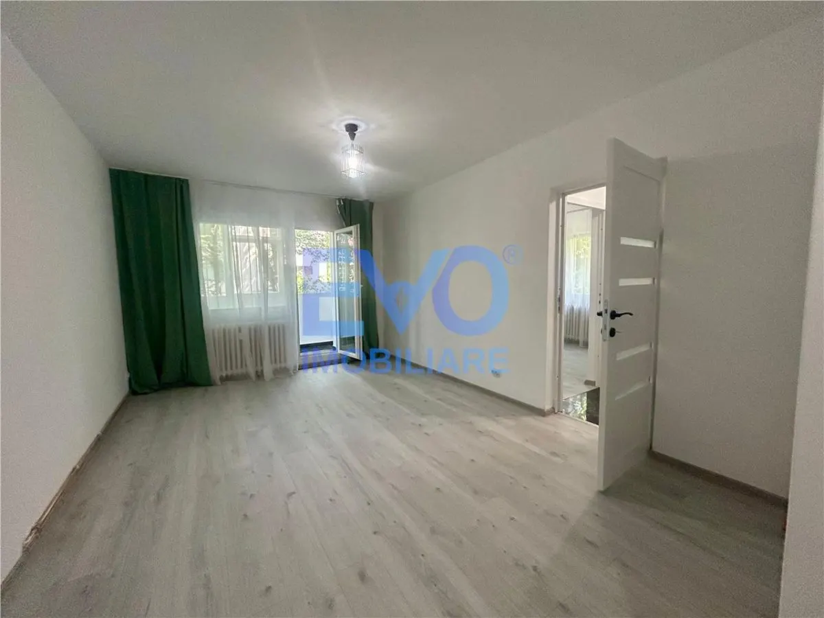 APARTAMENT 3 CAMERE DE VANZARE, ETAJUL 2, TATARASI - foto 1