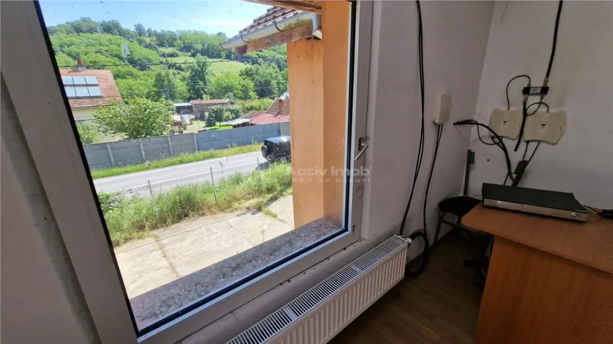 Farliug Service Auto 65.000 euro, Corp camere 45.000 euro - foto 15