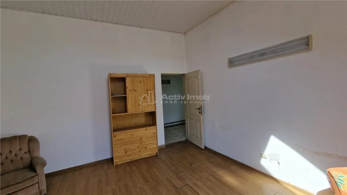 Farliug Service Auto 65.000 euro, Corp camere 45.000 euro - foto 17
