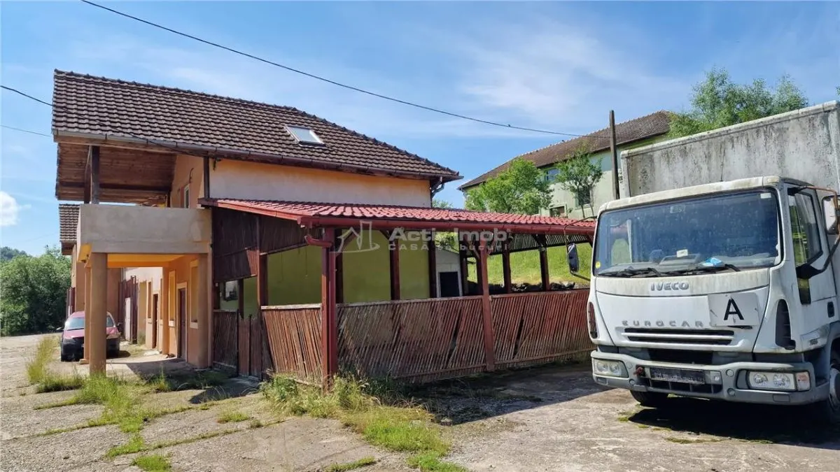 Farliug Service Auto 65.000 euro, Corp camere 45.000 euro - foto 18