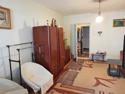 Vand garsoniera CF 1, etaj 1, zona ultracentrala (Independentei - intre Vivo si Kaufland) - foto 2