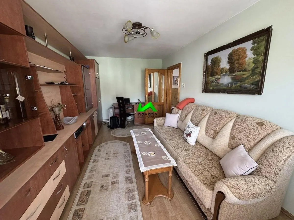 Apartament de vanzare 3 camere pivnita Sibiu Cal Poplacii - foto 4