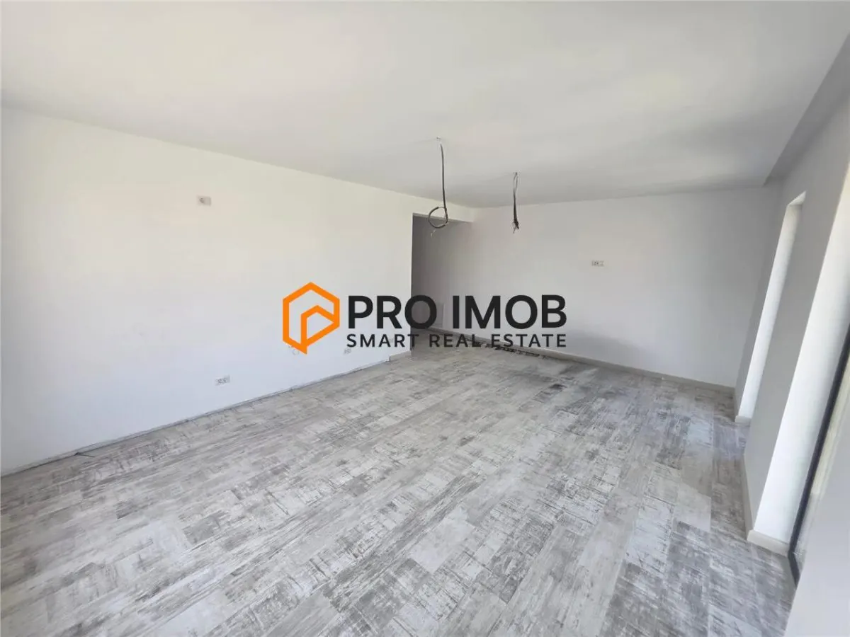 Patru unitati locative apartament tip Penthouse zona Campineanca - foto 1