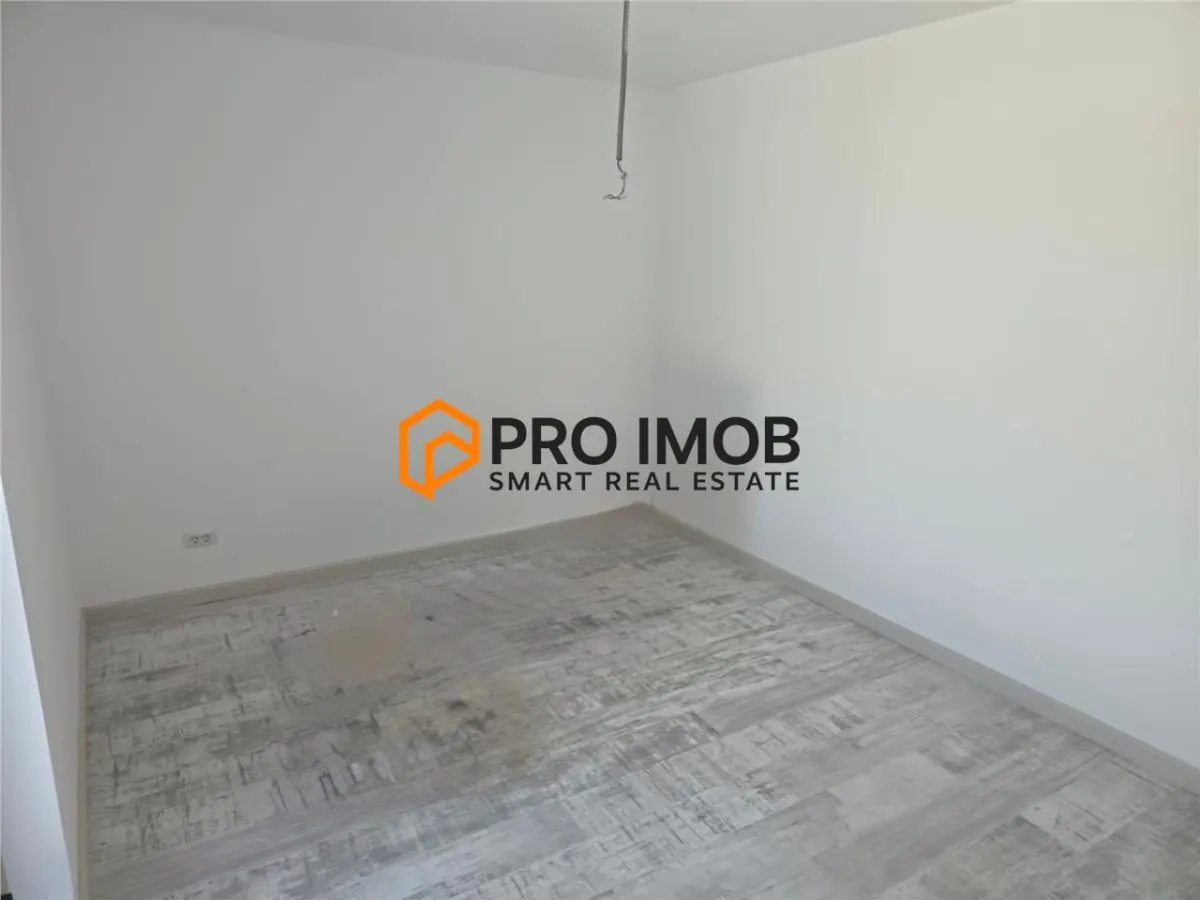 Patru unitati locative apartament tip Penthouse zona Campineanca - foto 2