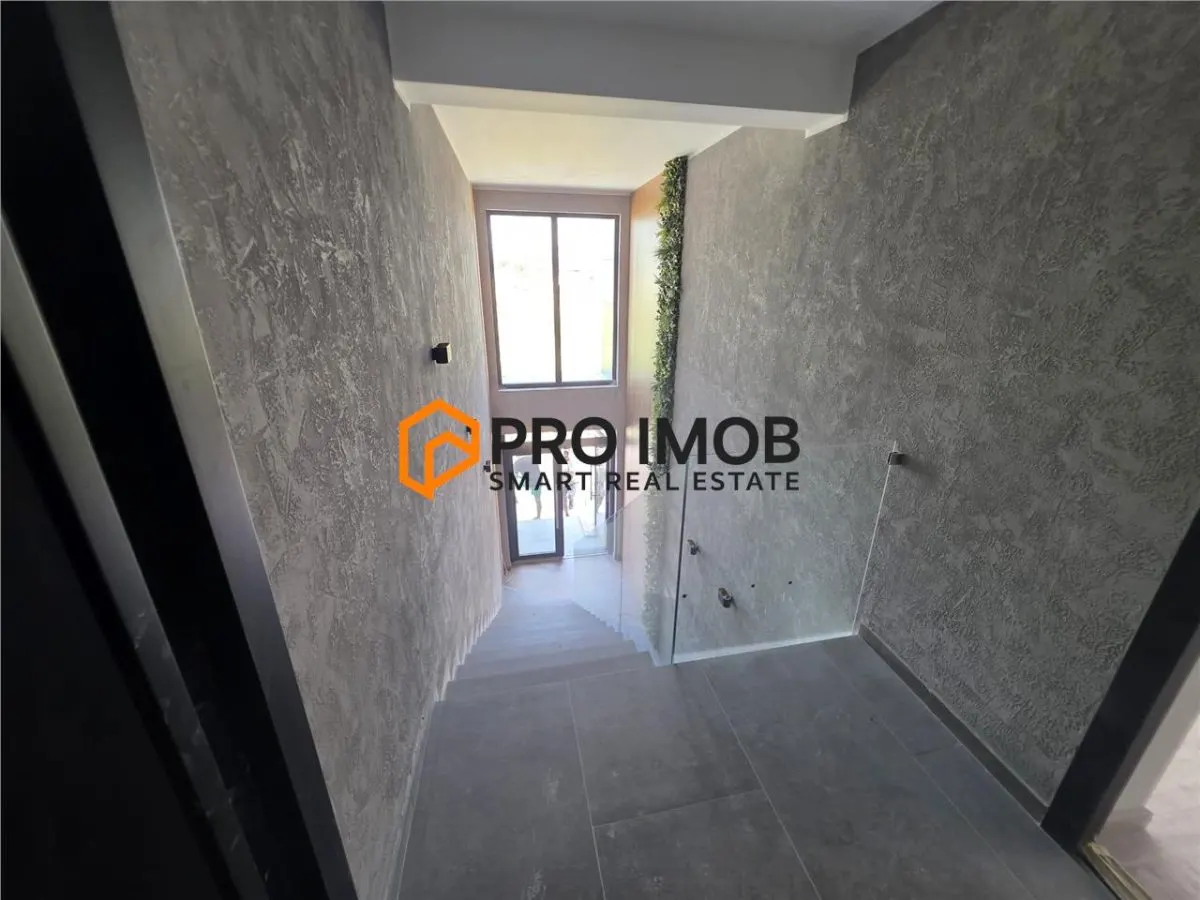 Patru unitati locative apartament tip Penthouse zona Campineanca - foto 5
