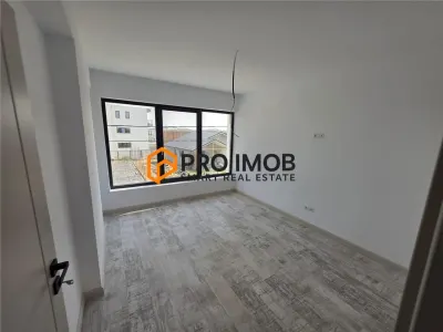 Patru unitati locative apartament tip Penthouse zona Campineanca - foto 8