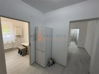 Apartament 2 camere cf 1 semidecomandat zona Balcescu - foto 8