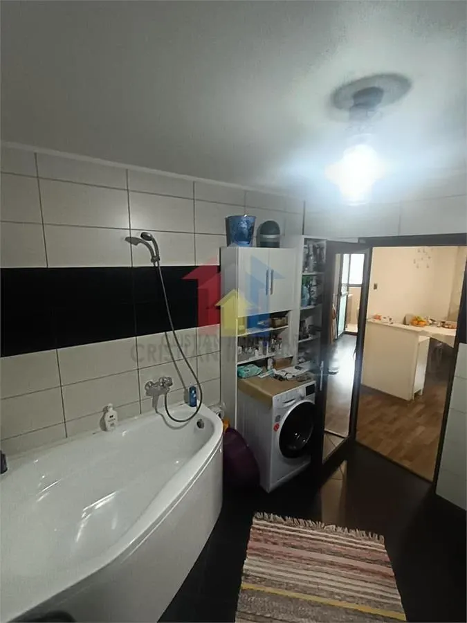 SPATIOS! Apartament 3 Camere, ETAJ 2, zona Garii - foto 17