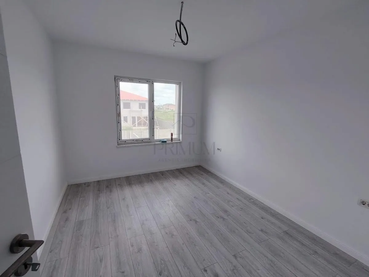 DUPLEX DESPARTIT PRIN C.T, MOSNITA NOUA, 4 CAMERE - foto 7