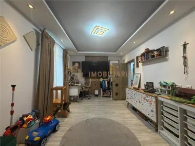 Apartament 2 camere ,decomandat,complet mobilat si utilat - foto 4
