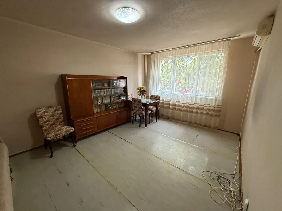 Vânzare apartament 2 camere | Dristor - Rm Sarat | etaj 1/4 | decomandat | 50mp utili | fara balcon | | - foto 1